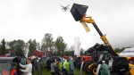 20 единиц сельхозтехники представила компания "Еврохимсервис" на ежегодном Дне поля Ленинградской области